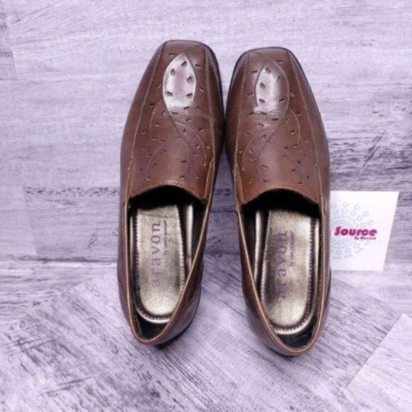 Aravon by New Balance Kiley Floral Cut Out Leather Loafer Brown Women's sz 5.5 - Picture 7 of 7